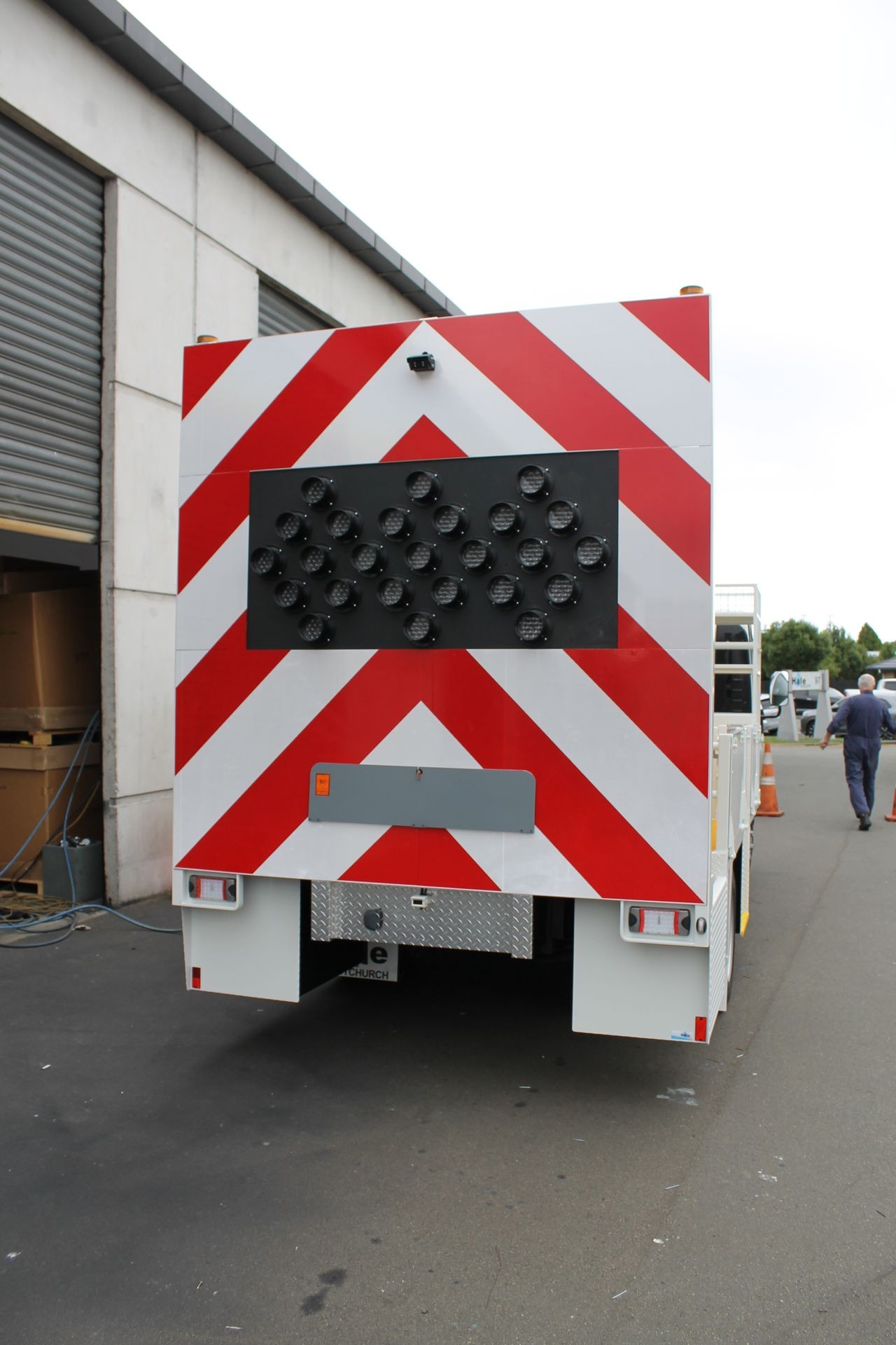 LED 25 Arrow Boards