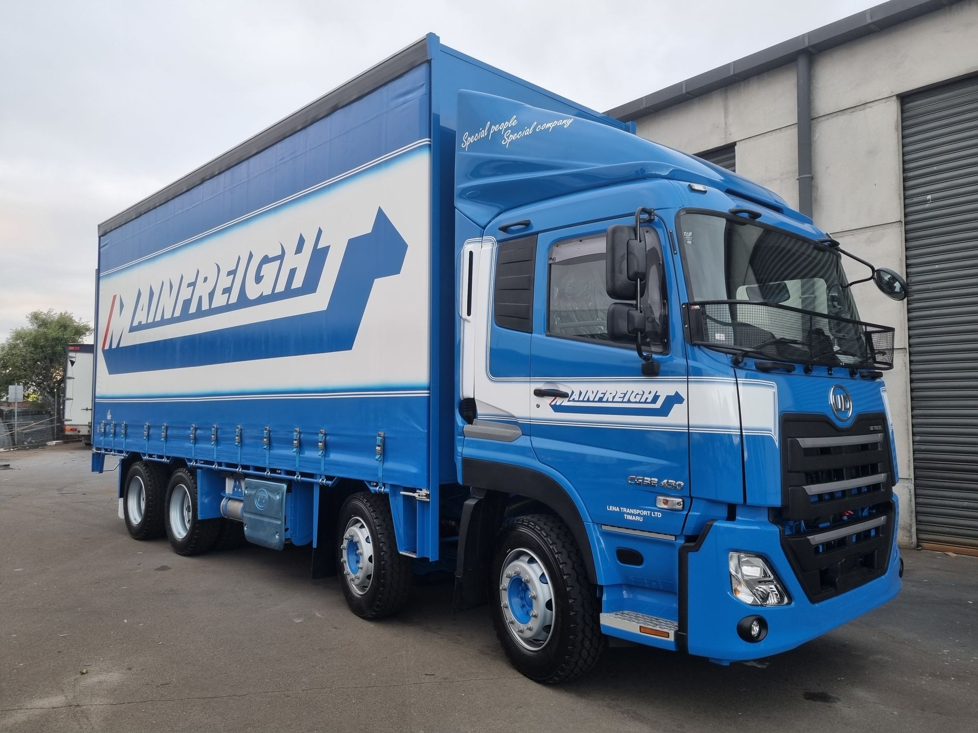 Curtainsider